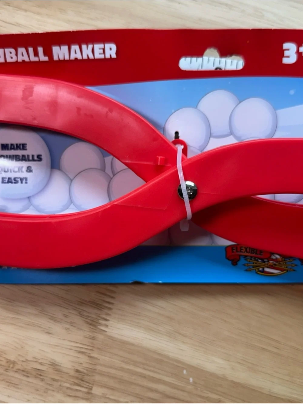 Set of 4 Snowball Maker Handheld Snowball Scoop - Kids Toys Building Sets